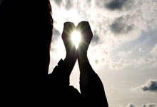 [NBA]巴特勒出球失误 特伦特抢断反击打成2+1.